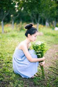 综艺：别人求生做任务，她躺平吃瓜畅销小说推荐