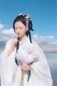 穿越：我用才华征服美女师傅